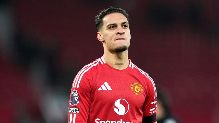 Arab Saudi Tawaran yang Diberikan kepada Antony dari Man United temp
